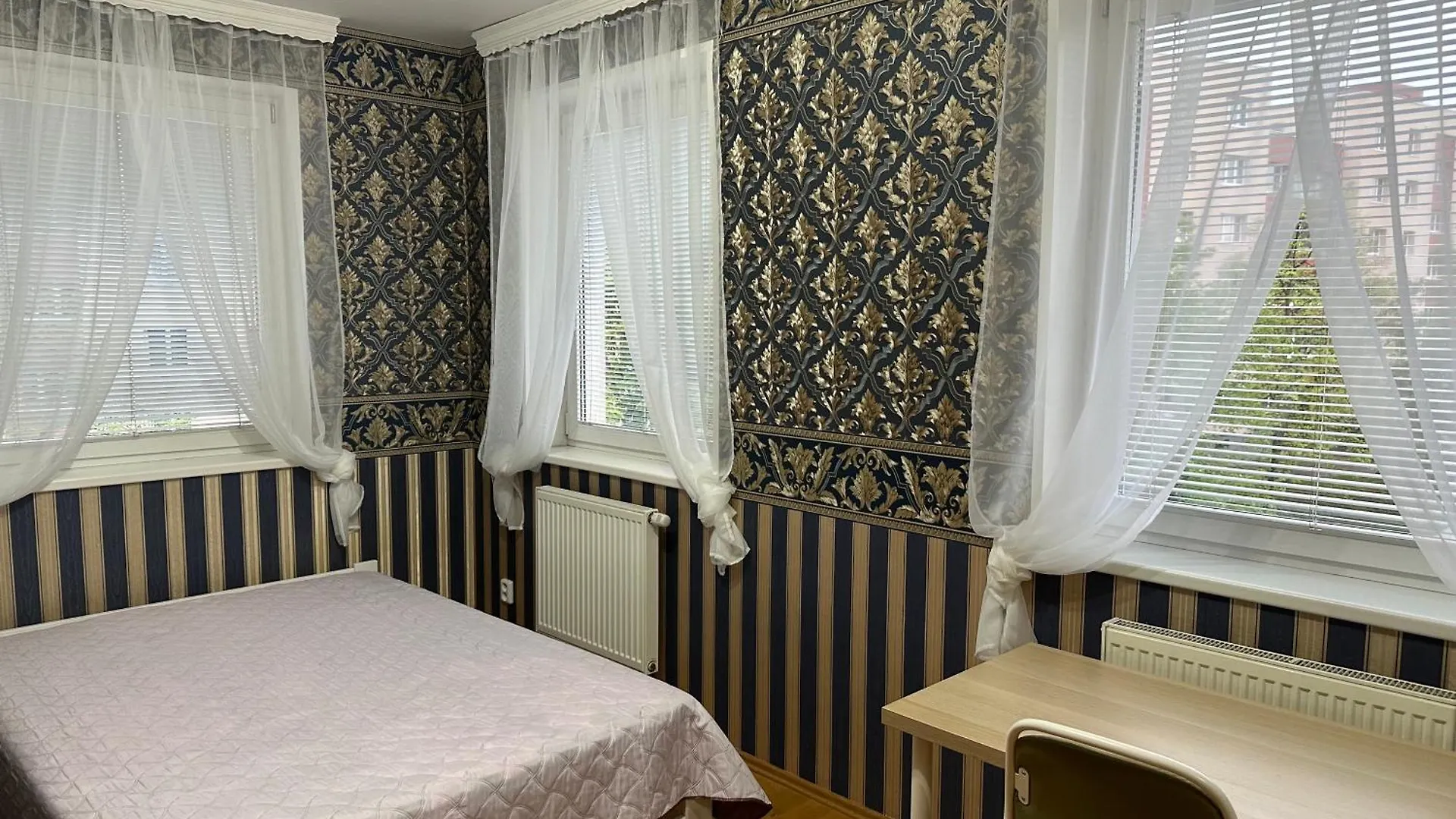 Emerald Suite Prague 0*,